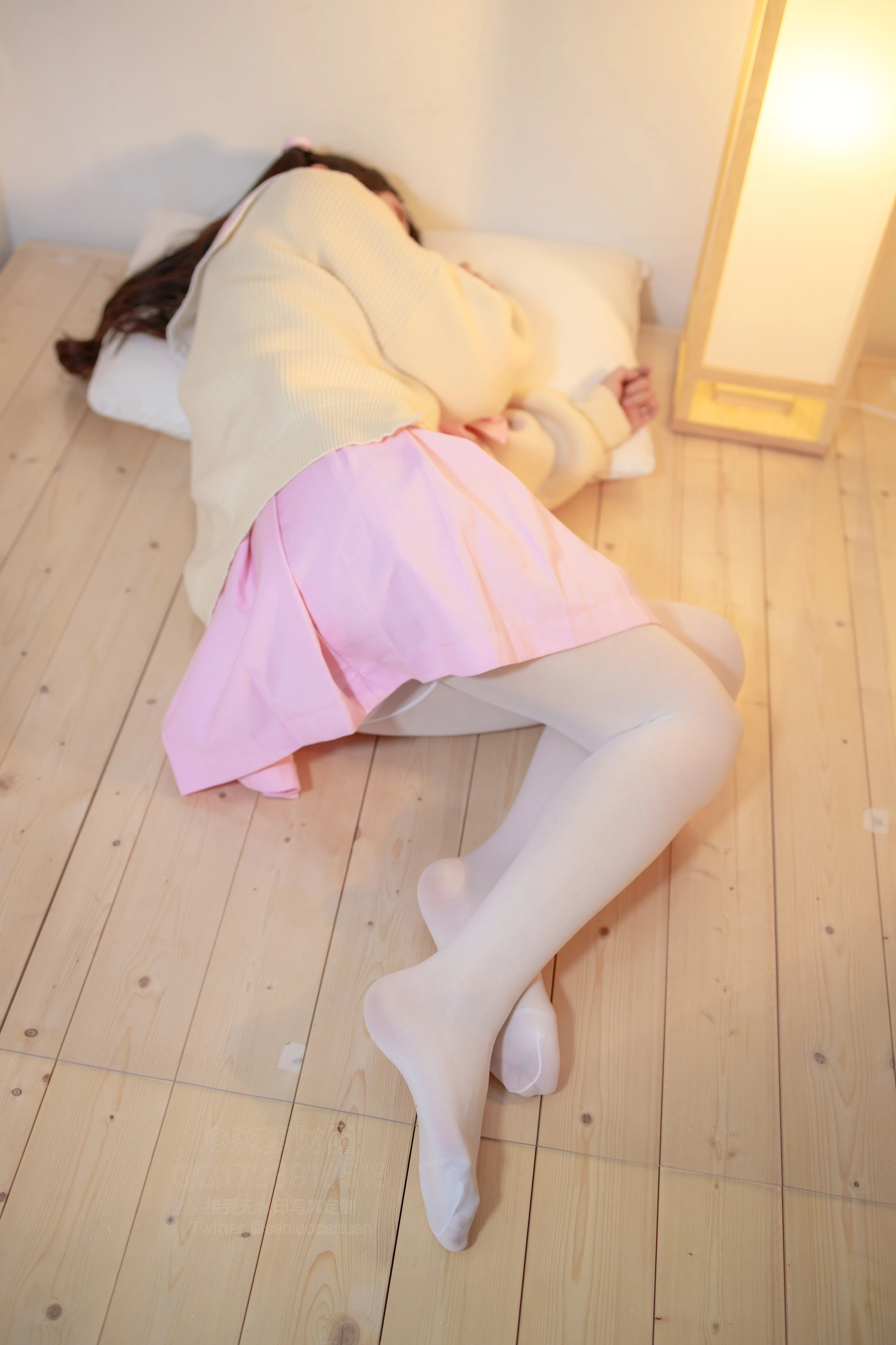 森萝财团 [X-059] 萝莉白丝80D [97P 1V]插图1